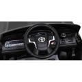 pojazd-toyota-land-cruiser-czarny (6).webp